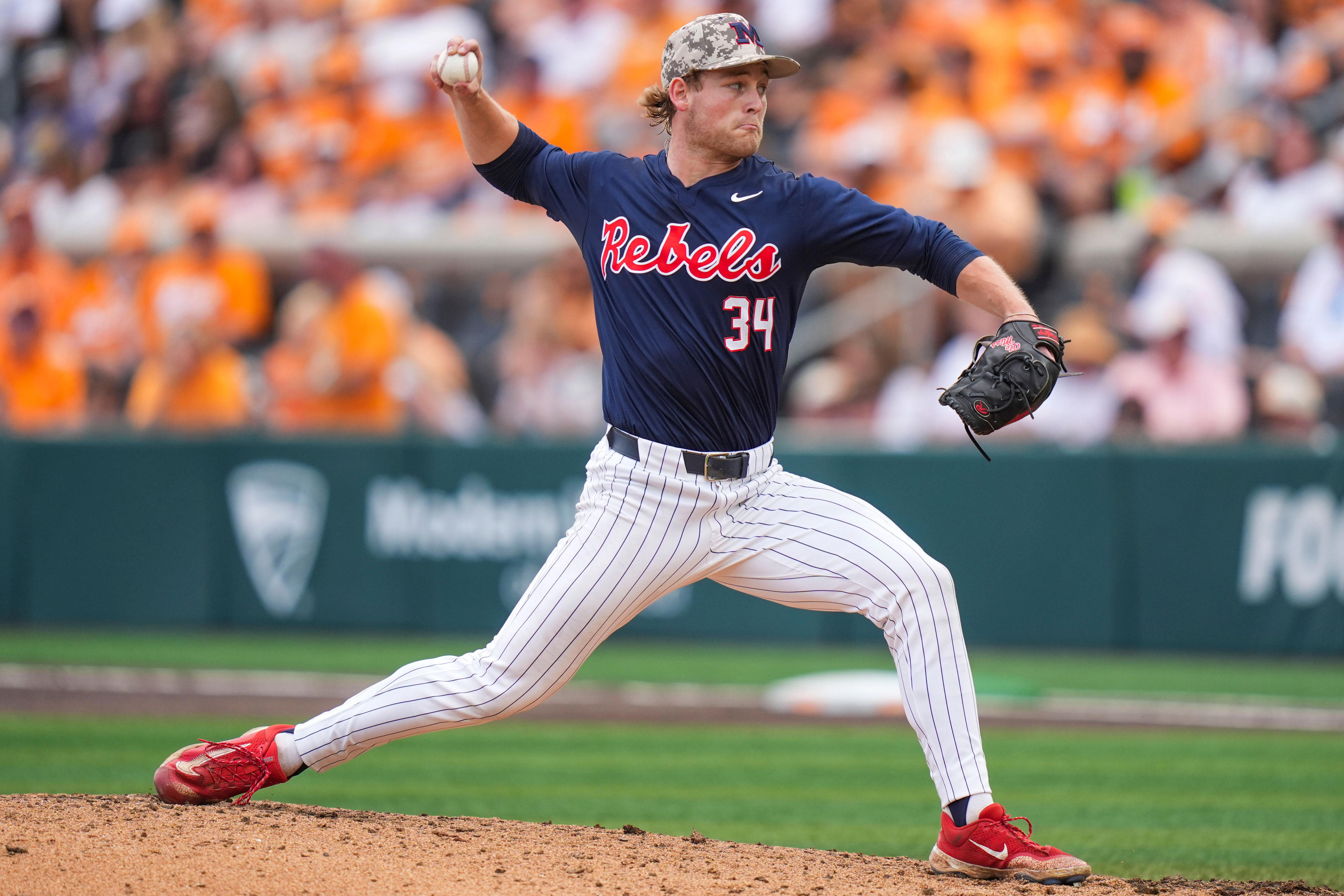 Ole Miss biggest riser in SEC baseball power rankings after Week 10