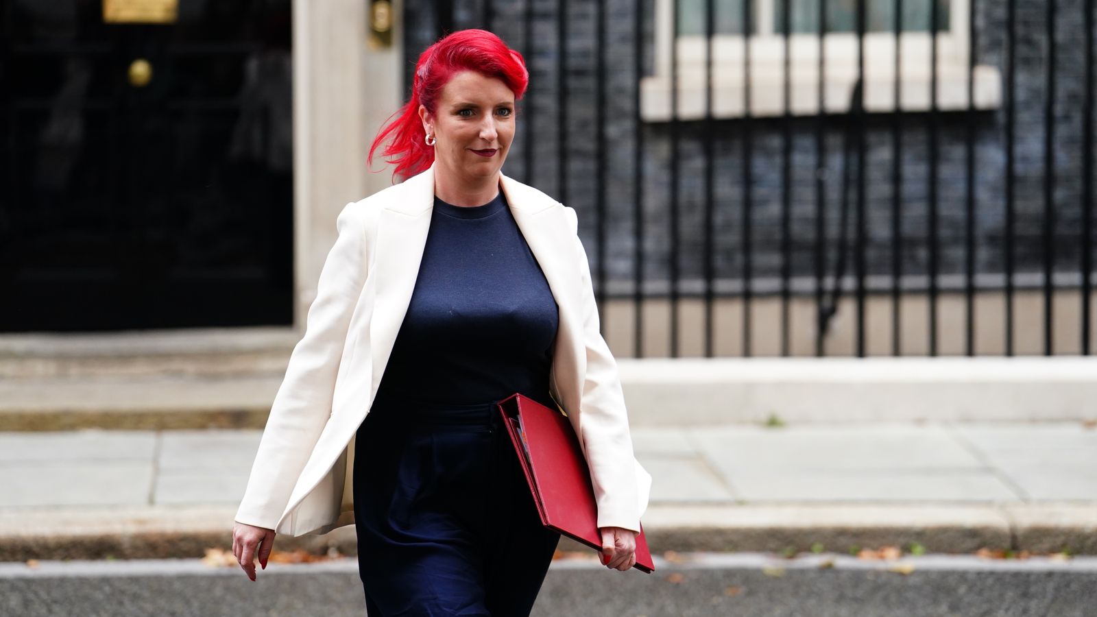 Influential soft-left MP to 'unite Labour' in new intervention