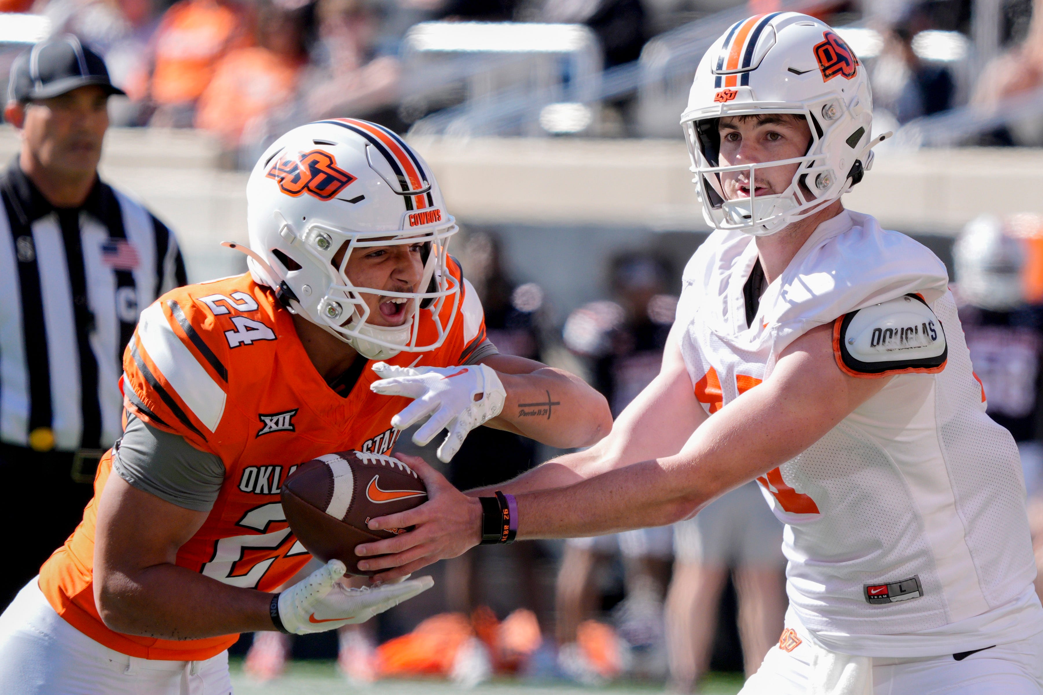 Drew Mestemaker overcomes early hiccup to shine in Oklahoma State ...