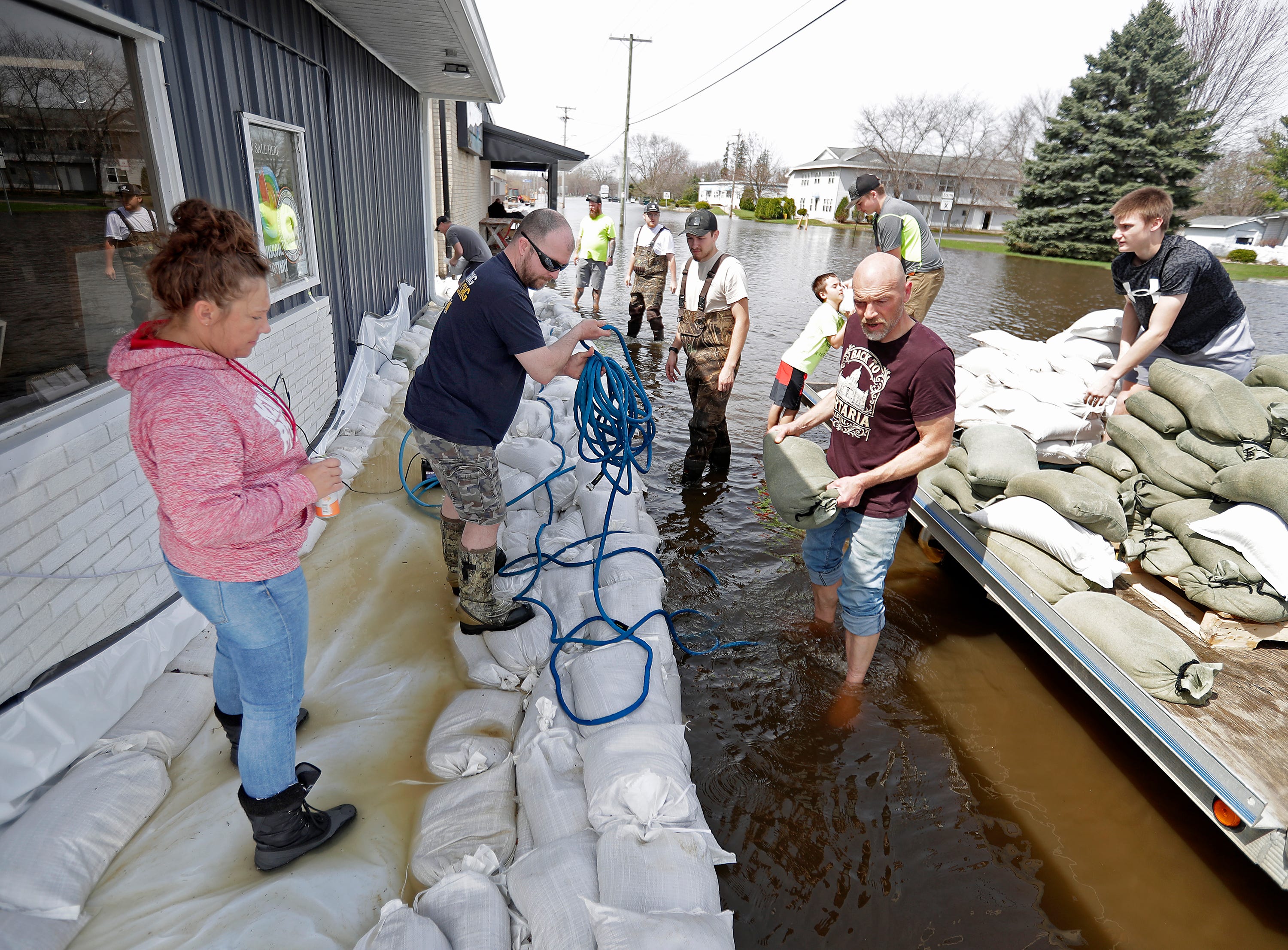 Northeastern Wisconsin flood victims can now apply for FEMA aid