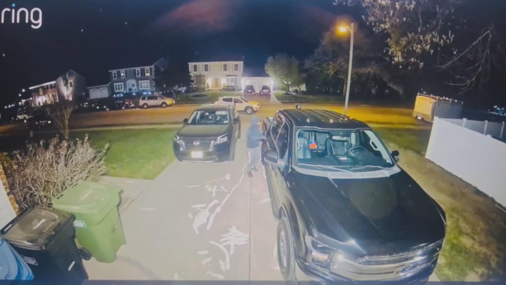 New Jersey police warn residents of car thefts after chaotic chase ...