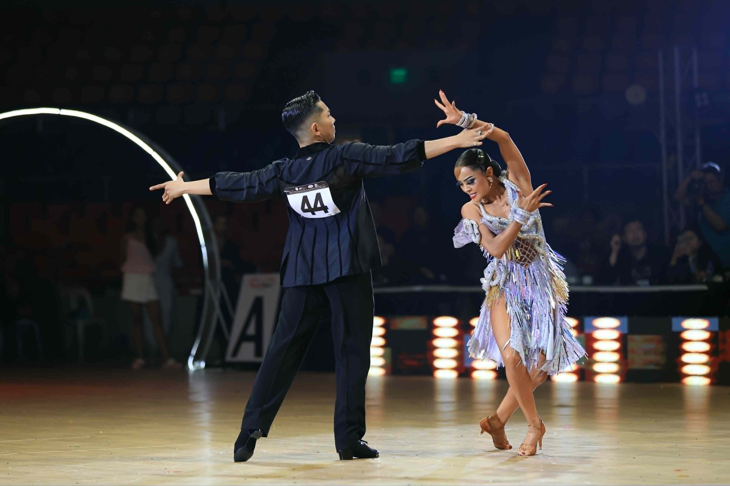 Phan Hiển, Thu Hương lập hat-trick tại giải vô địch Đông Nam Á