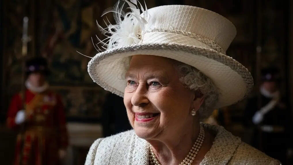 Queen Elizabeth II’s private papers opened for first official biography ...