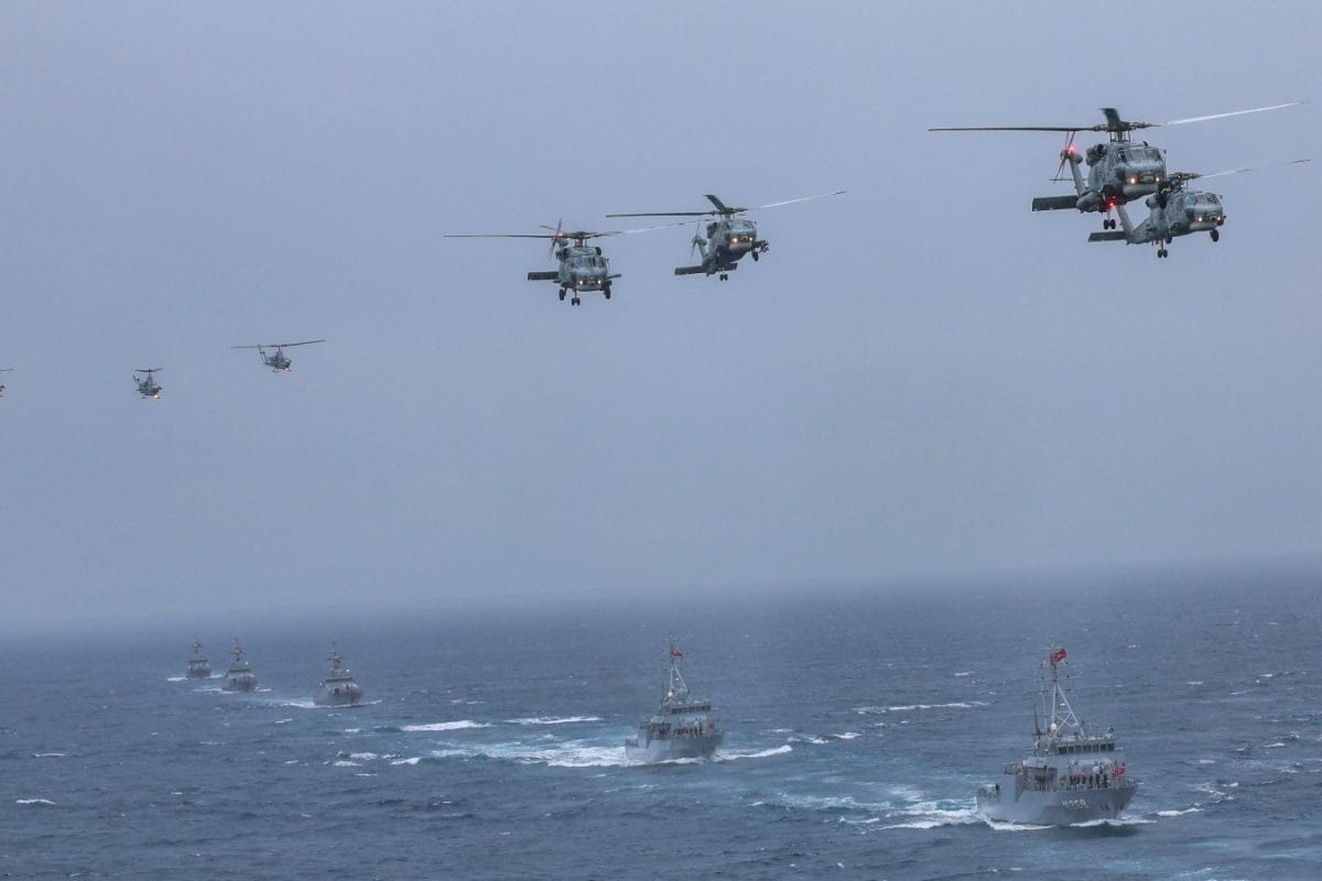 US Navy deploying robots to sweep sea mines in Strait of Hormuz: Report