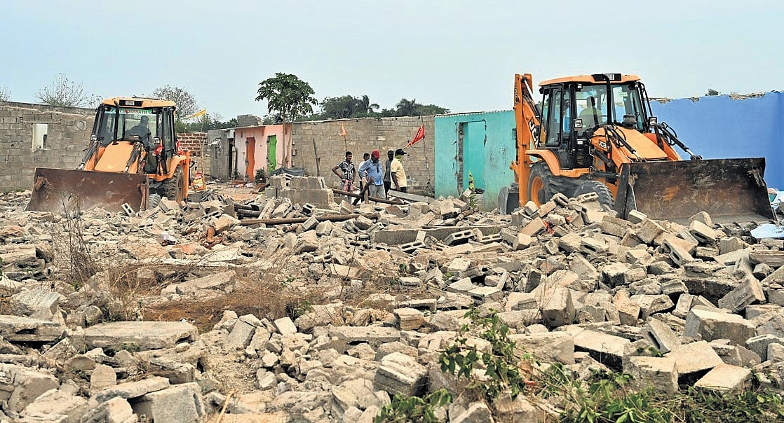 BDA reclaims 61.4 acre in Shampur mouza after 2nd day of eviction drive