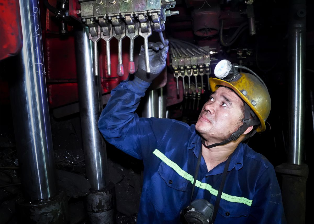 Đọc trang sách, mở cuộc đời