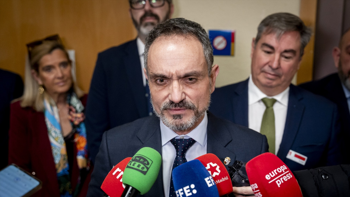 Un juzgado admite la querella contra el alcalde de Móstoles y el PP por ...