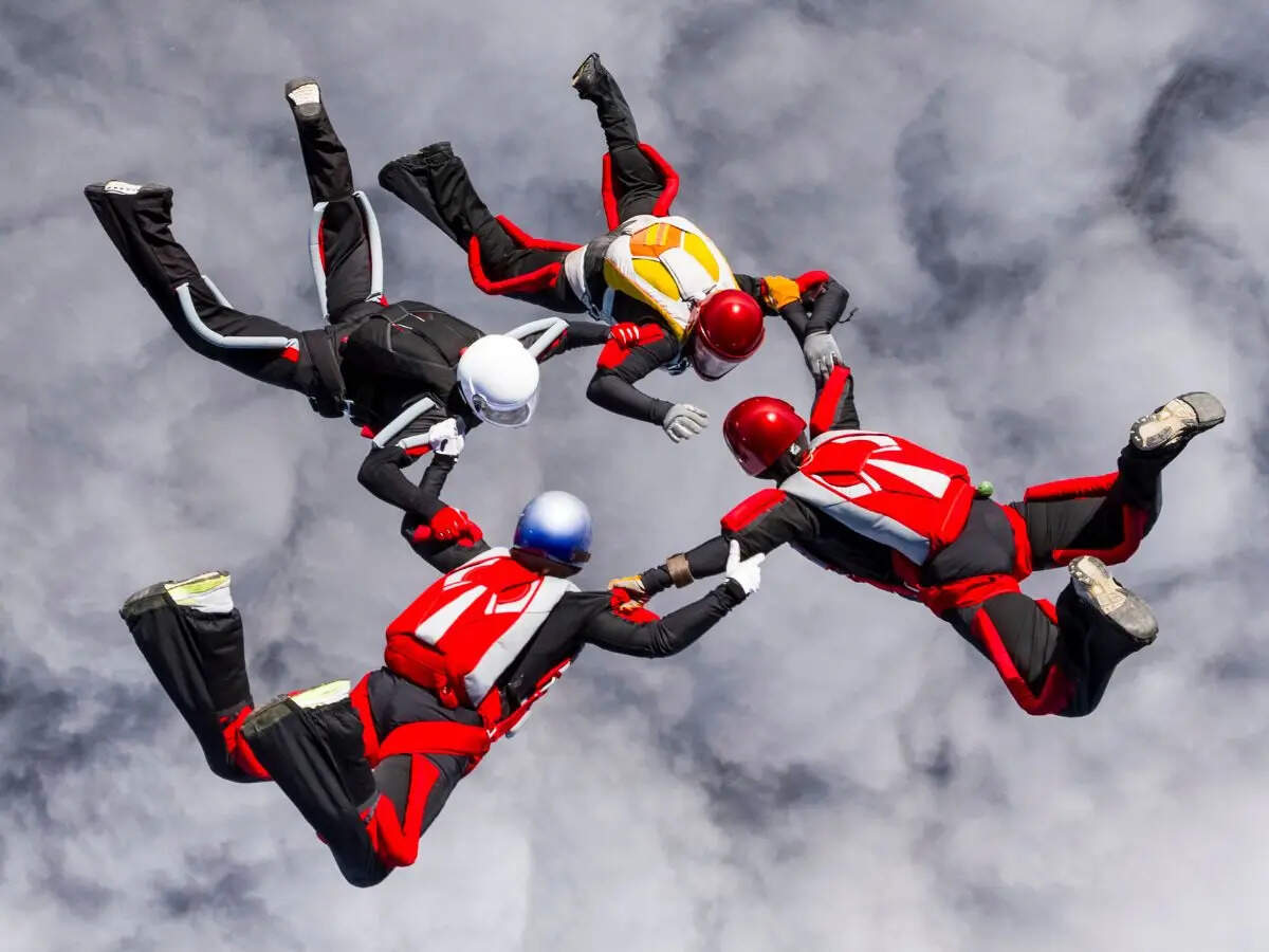 10 best places to go skydiving in the world