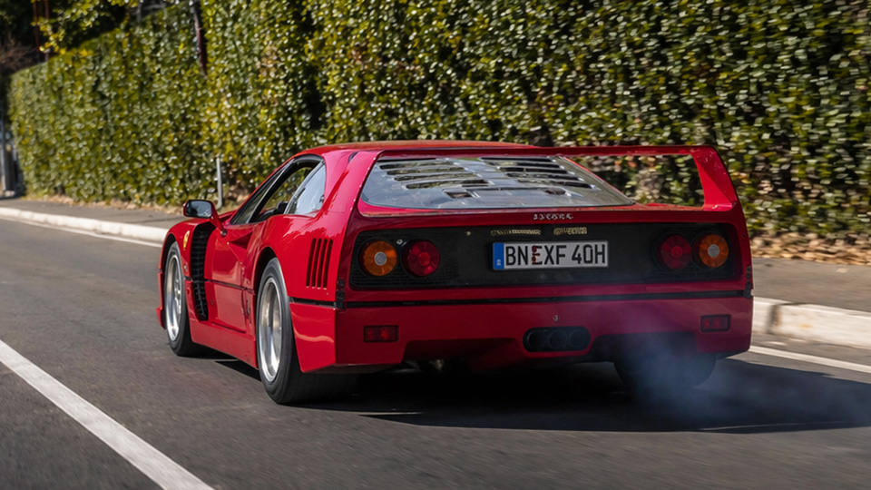 Ferrari F40 turbo sound acceleration legacy tour runs