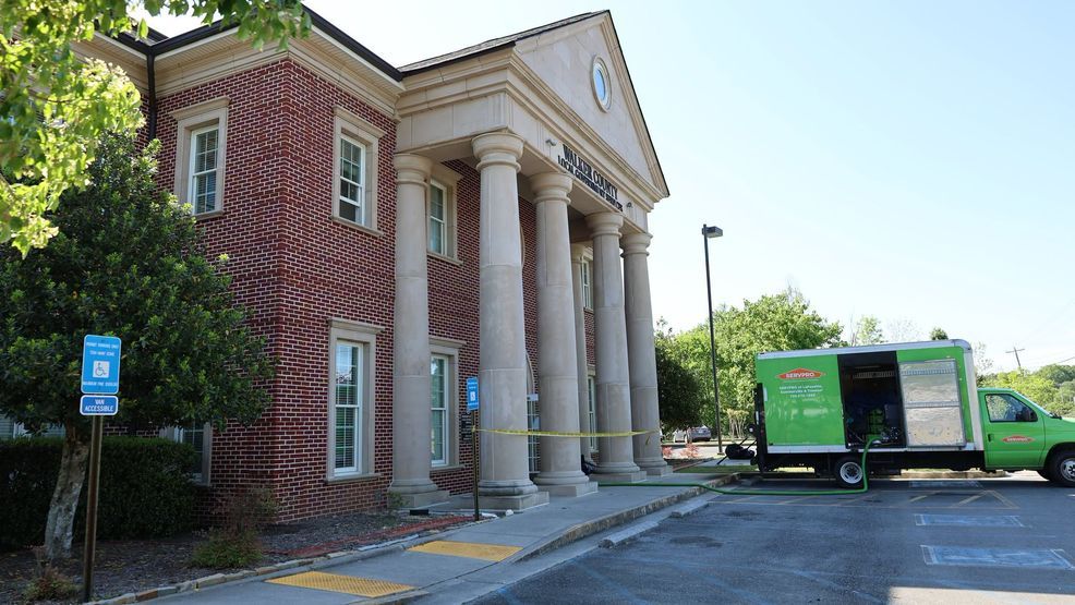 Rock Spring tax office closure extended to Thursday after pipe burst ...