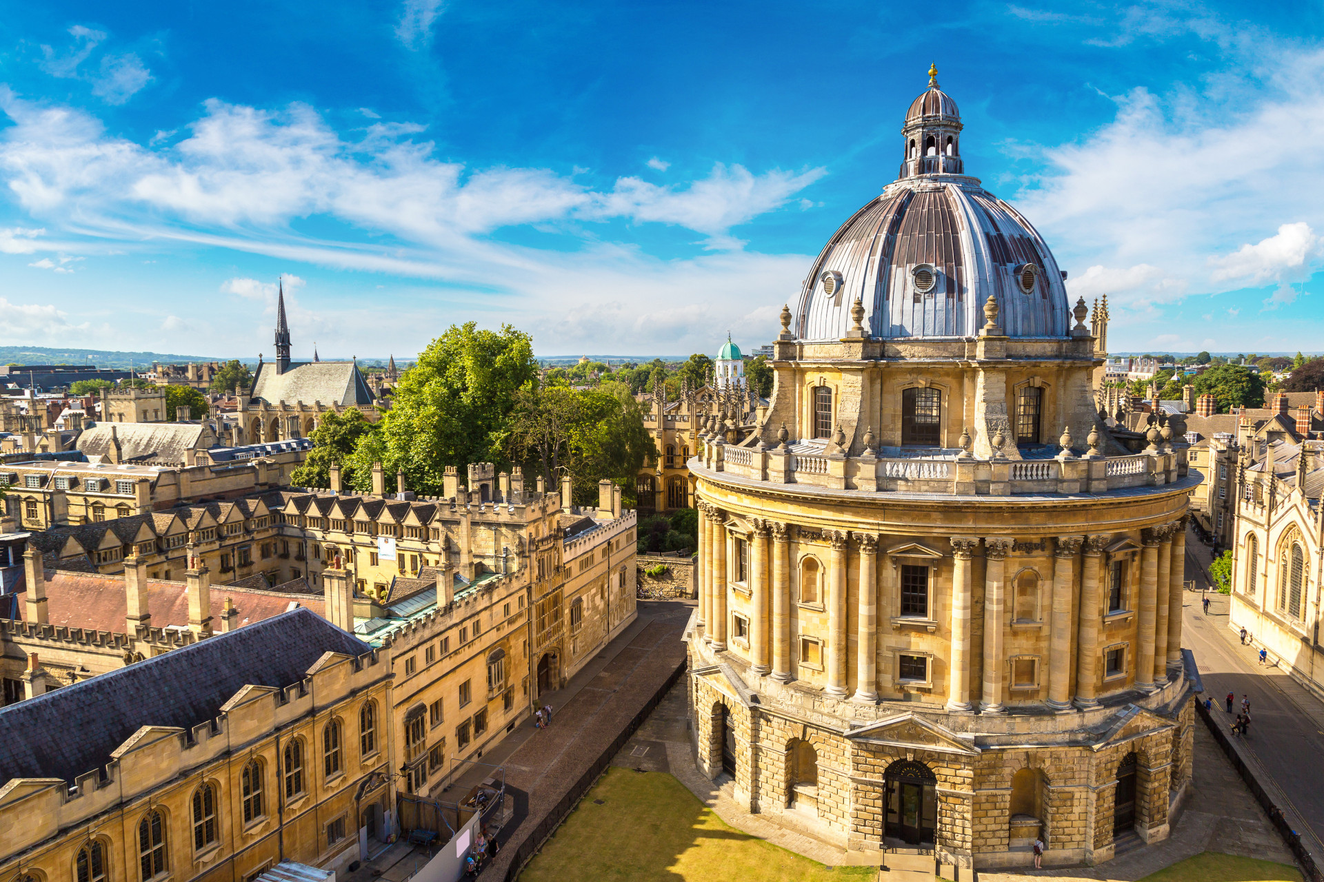 The most beautiful libraries in the UK