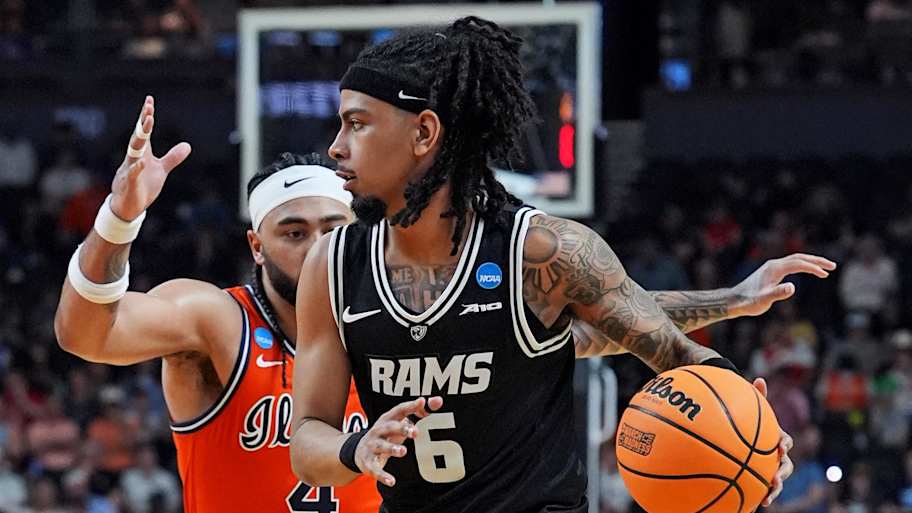 Tennessee lands top transfer Terrence Hill Jr. over Kansas