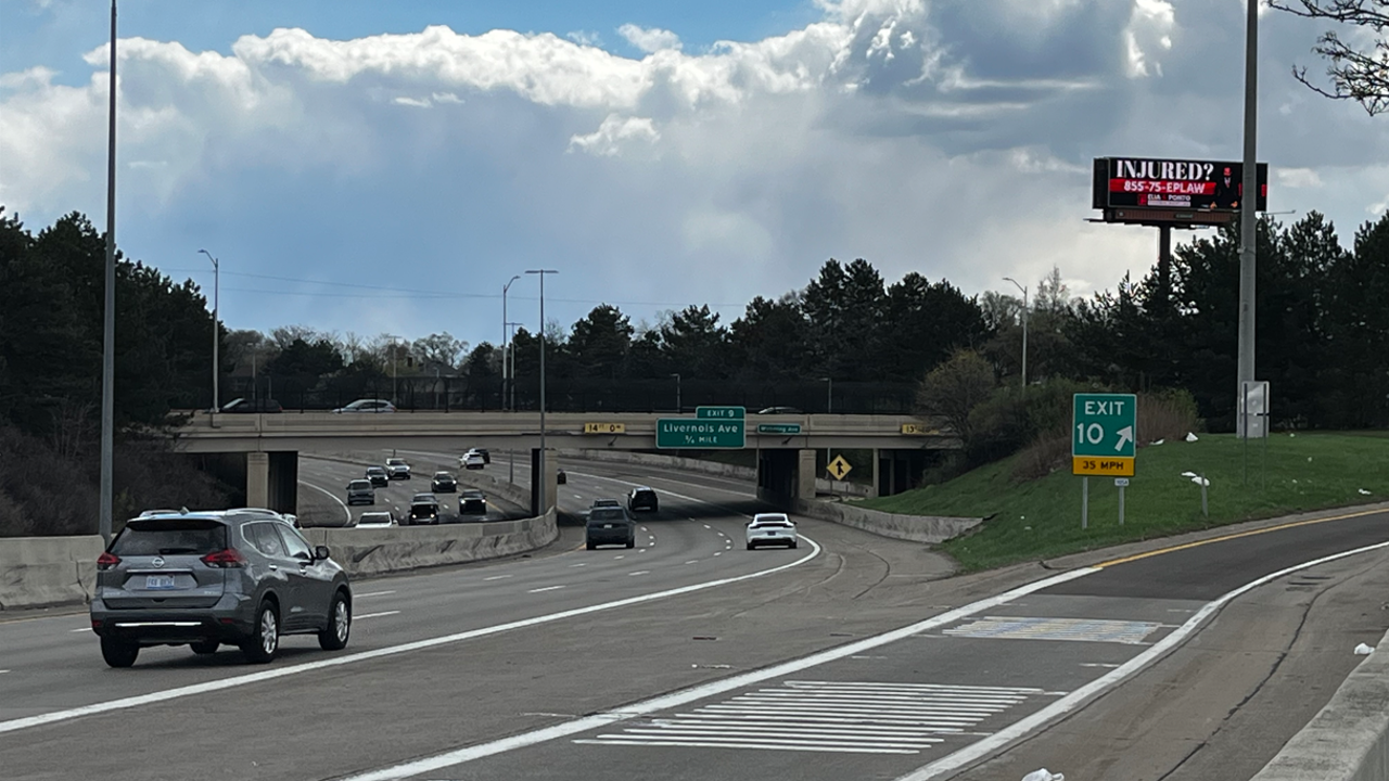 Driver killed, passenger in critical condition after crashing into ...