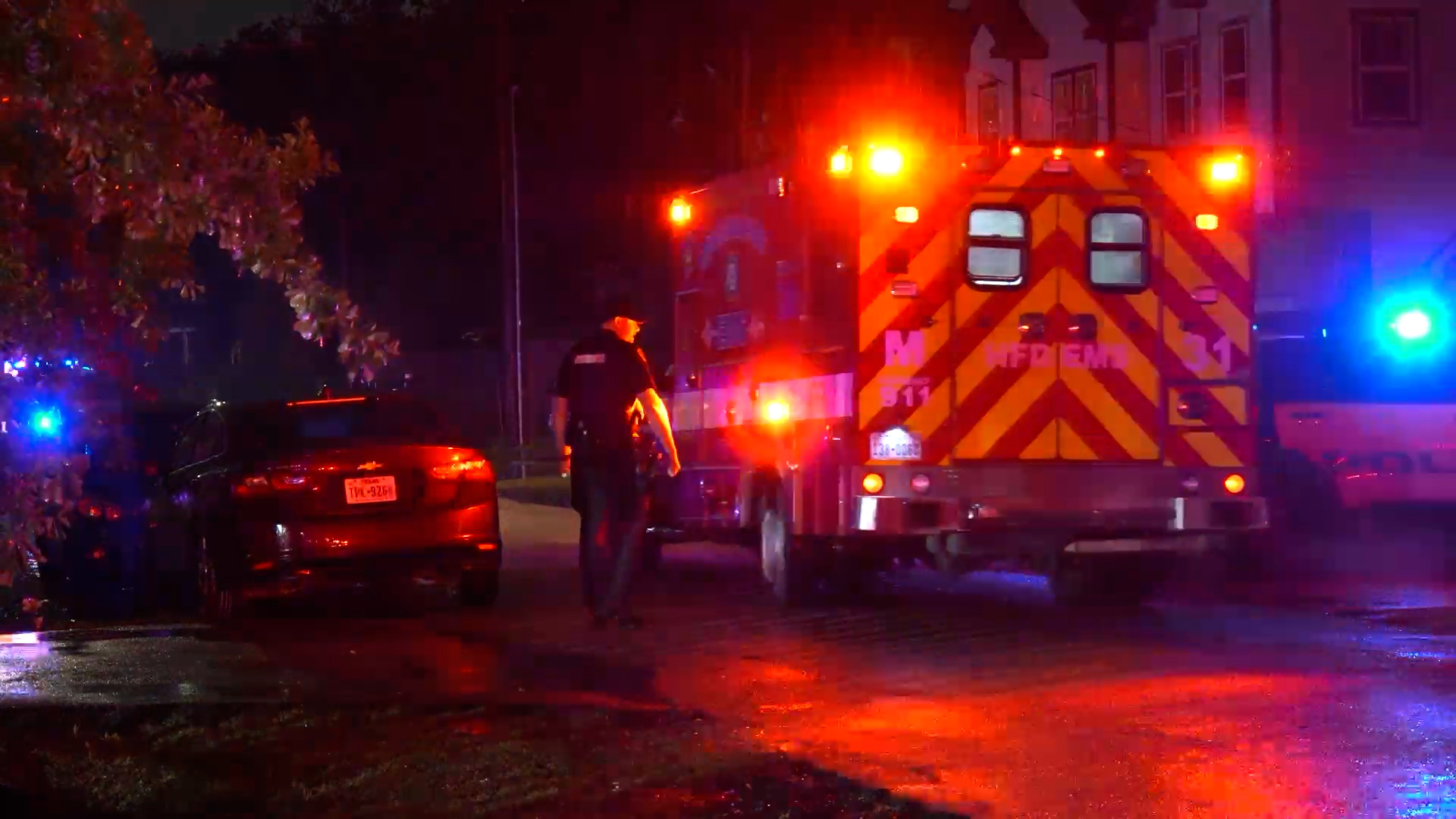 HPD update: Homeowner shoots suspect in apparent home invasion in ...