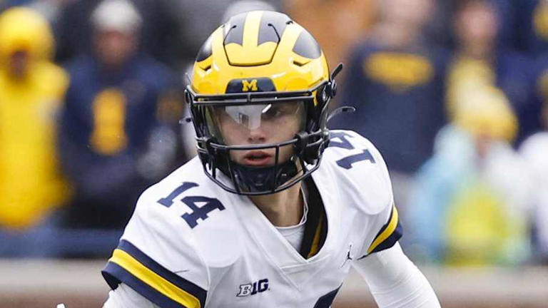 Tommy Carr looks to walk a path similar to his star Notre Dame QB brother