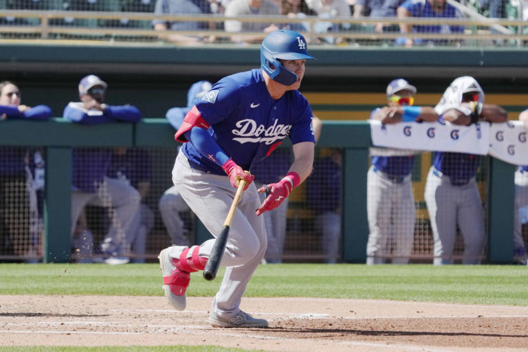 How Ryan Ward overcame long minor-league wait to make Dodgers debut ...
