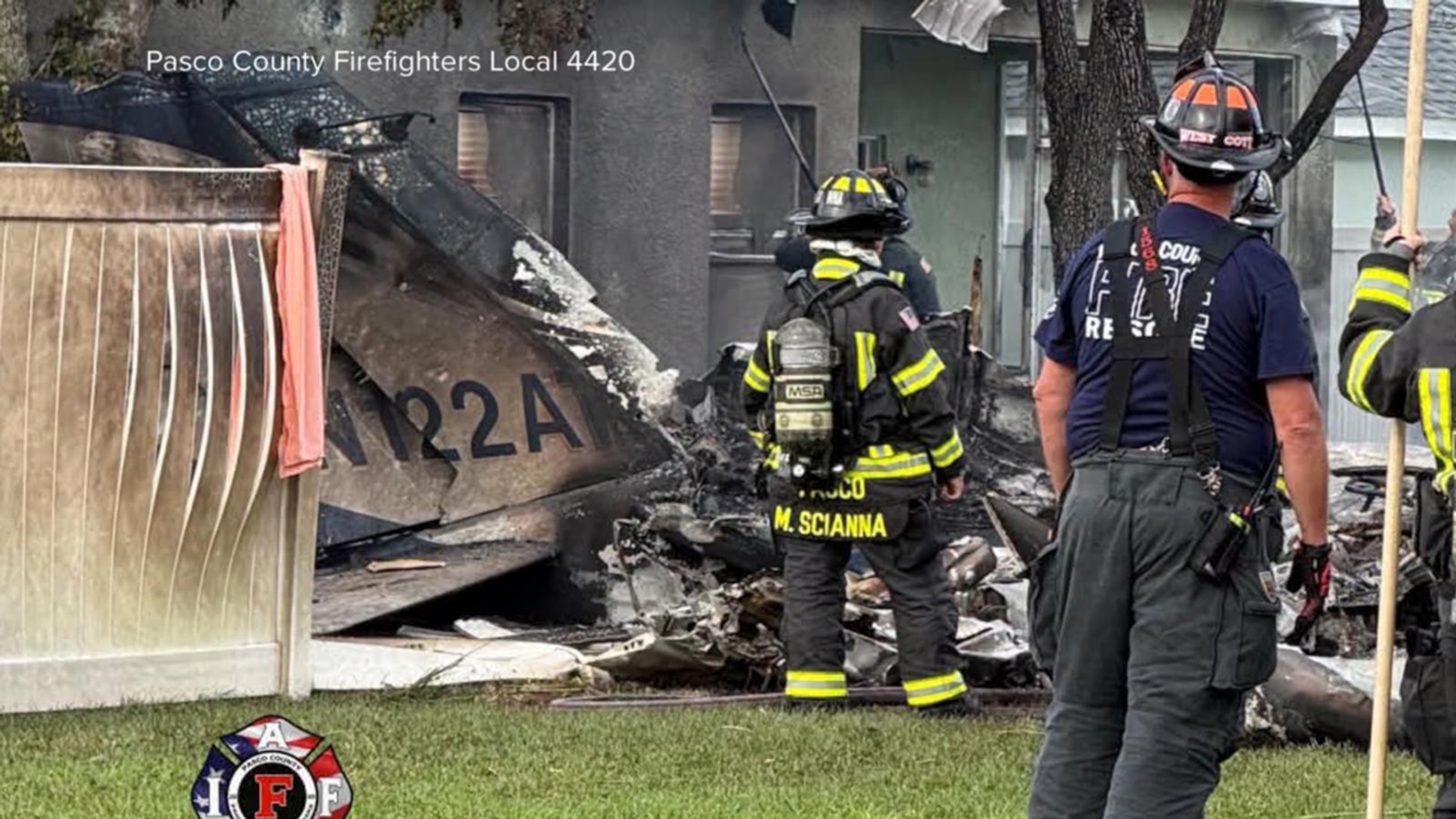Small plane crashes into residential neighborhood in Florida