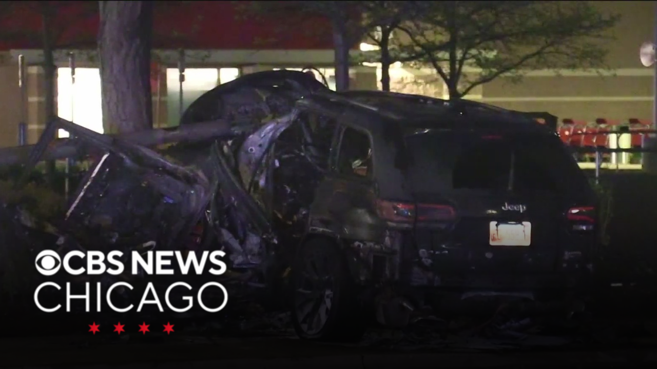 Driver dies in fiery crash on Southwest Side