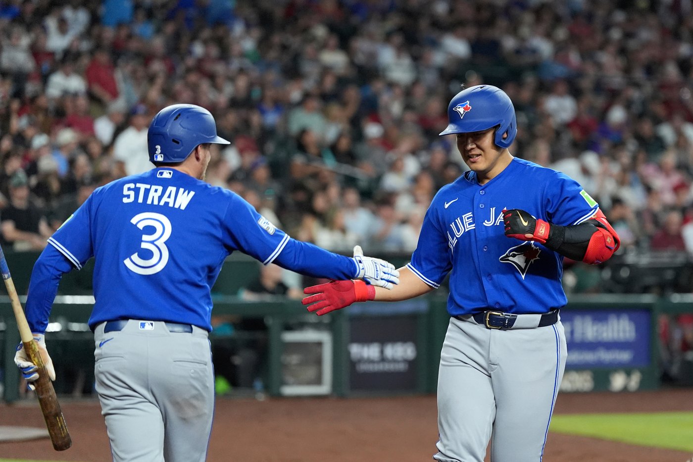 Blue Jays ride 8-run first inning to a 10-4 win over the Diamondbacks