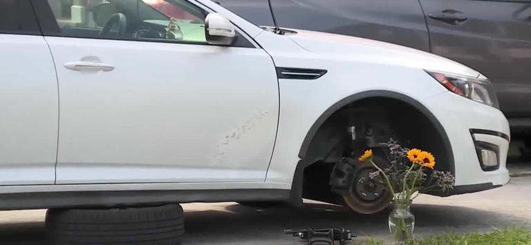 Man killed after car falls on him while changing tire in Riviera Beach