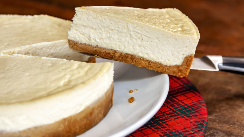 13 Cheesecake Factory secrets only true fans would know