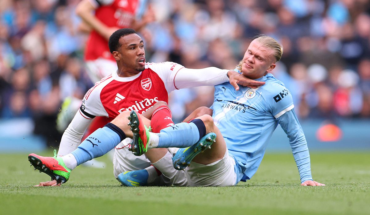 Premier League issues statement after fans slam Arsenal star’s clear ...