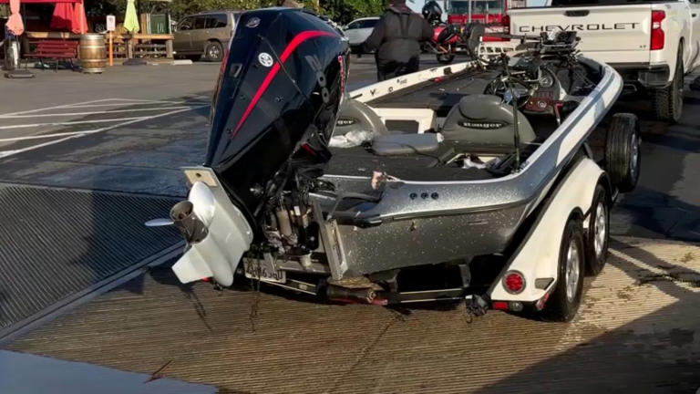 Multiple injured after boat crash in Brentwood