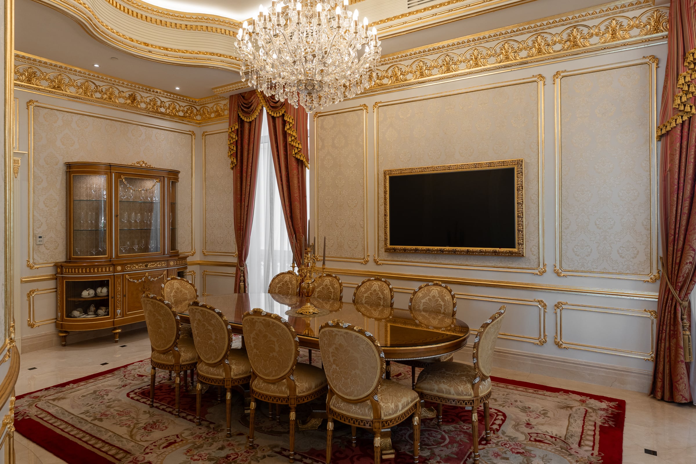 The Molon touch: From Qasr Al Watan to Palm mansion, Italian house ...