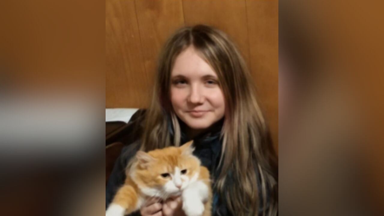 Calera police release updated photo of missing teenager believed to be ...