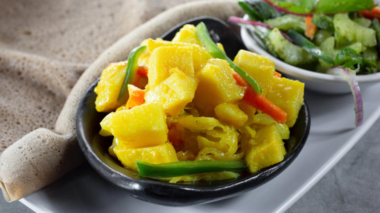15 Ethiopian foods everyone should try at least once