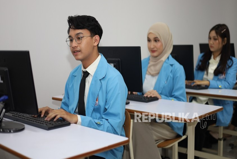 AI Bantu Kuliah, Tapi Jangan Matikan Nalar, Siapkah Kita?