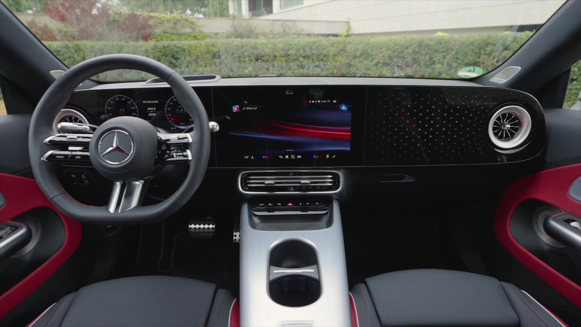 Der neue Mercedes-Benz CLA Shooting Brake - Geräumiger als jemals zuvor ...