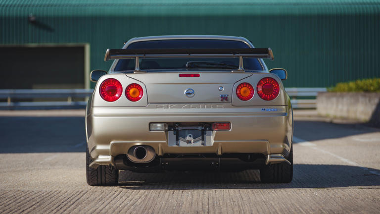 Skyline nerds, assemble: someone is selling a mad collection of rare ...
