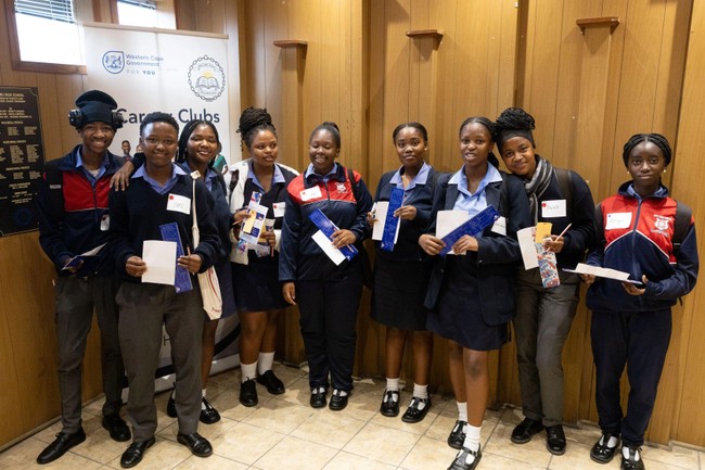 Grade 10 to 12 learners gain access to enhanced blended STEM learning ...