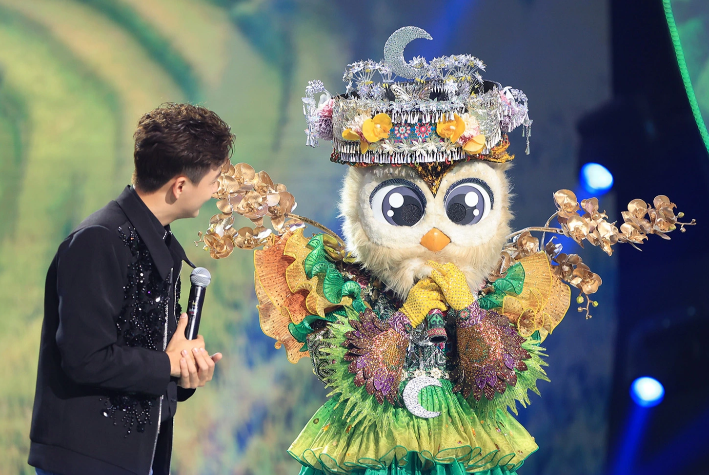 Ca sĩ mặt nạ 'rã đông', các game show mới của vũ trụ 'say hi' lên sóng