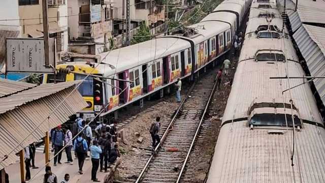 Empty local train coach derails near Mumbai, causes rush hour delays