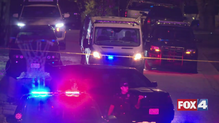 Two teens killed in separate homicides in Kansas City Sunday evening