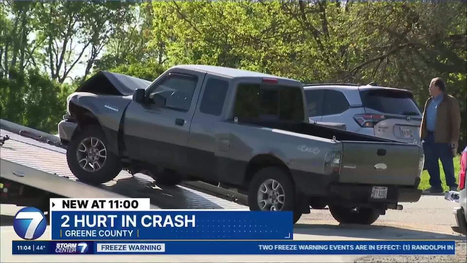 At least 2 injured after 3-vehicle crash in Greene County