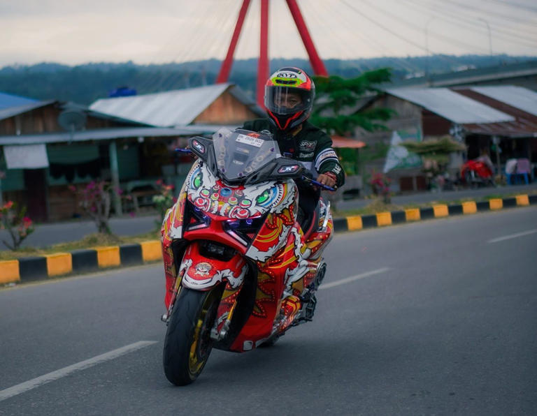 Sangar! XMAX juara CustoMAXI 2025 dipakai turing MAXI Tour Boemi Nusantara