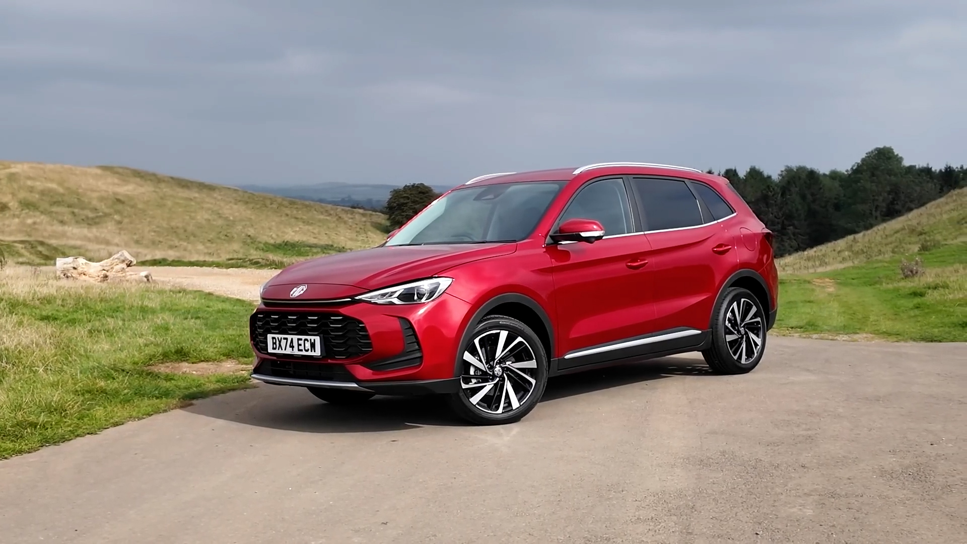 Exploring the features of the MG ZS Hybrid Plus