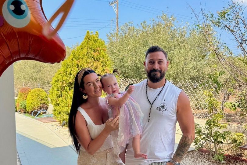 Couple Swaps UK for Crete, Reports Staggering Lifestyle Change - lifestyle news from Manchester Evening News