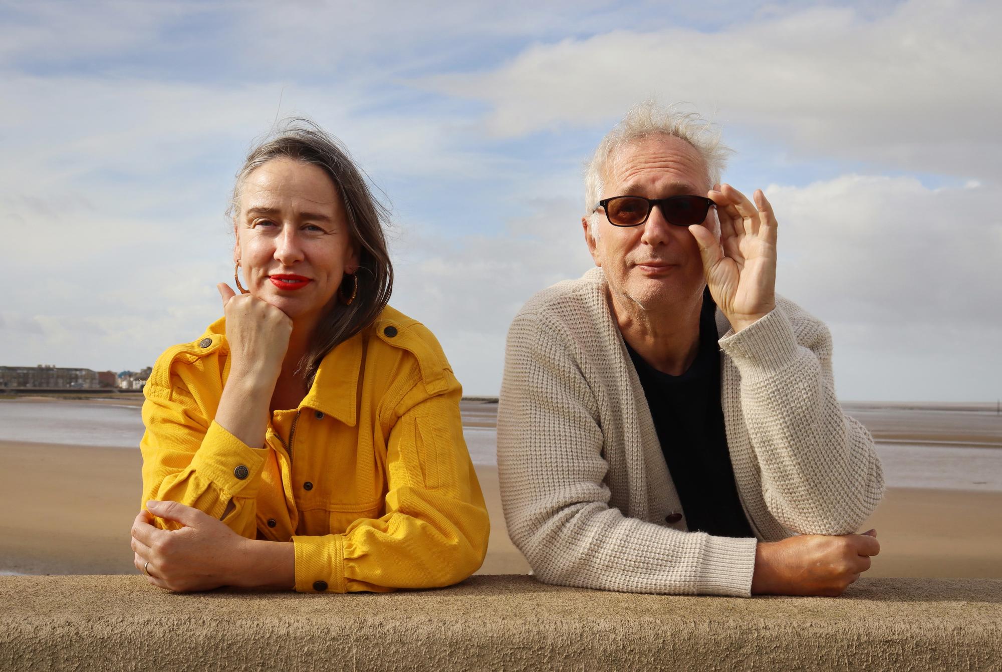 Henry Normal returns to Derbyshire for live poetry show in Peak ...