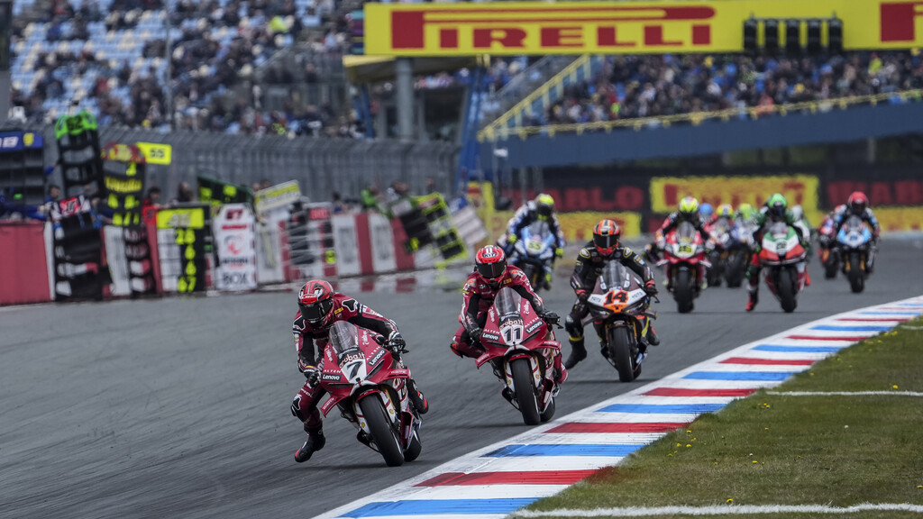 El WorldSBK agoniza. La nueva Ducati es una MotoGP que arrasa sin ...