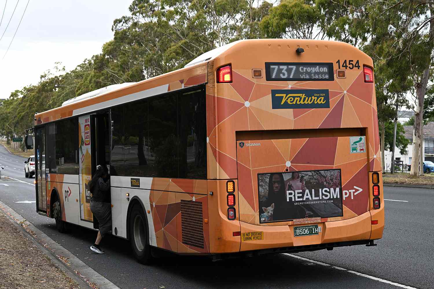 12-year-old boy dragged over 380 yards along road by school bus after ...