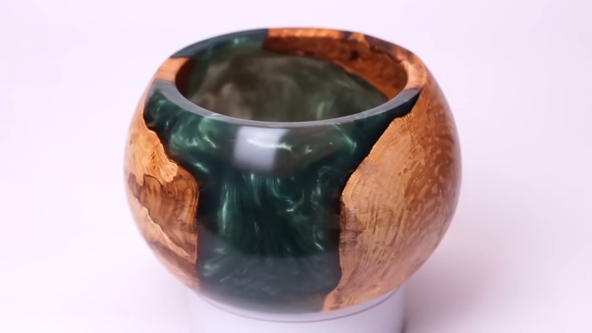 Woodturning - spalted log shows all its beauty