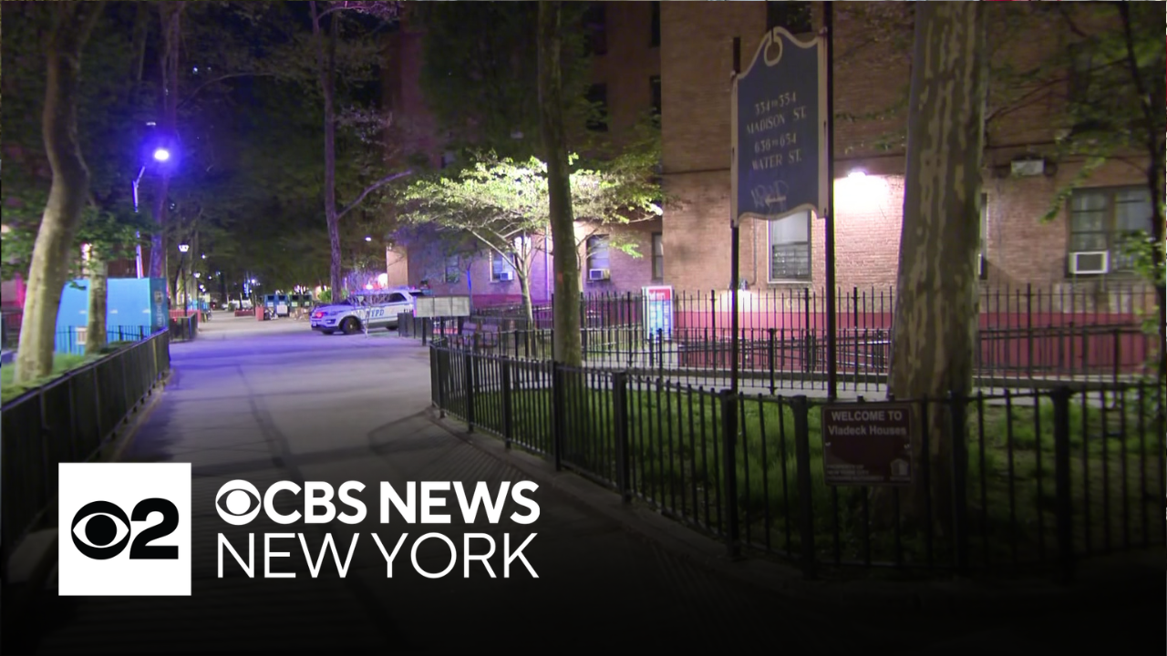 16-year-old shot in the Lower East Side, NYPD says