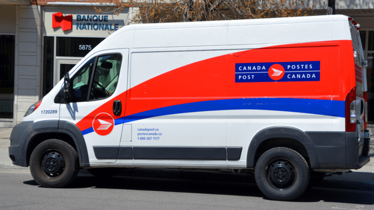 Canada Post is ending door-to-door delivery in 3 Quebec cities and ...