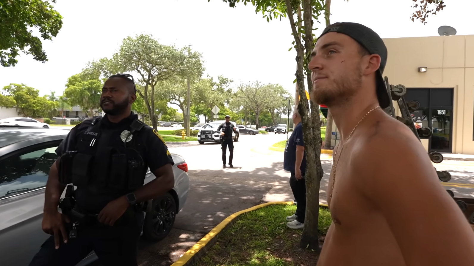 Karen called the cops over trash - seconds later, he took our side