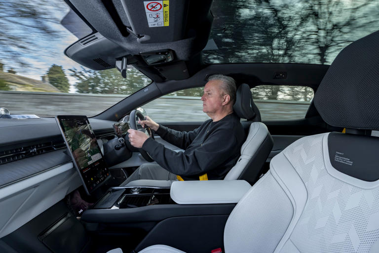 Polestar 3 review: 800V tech makes this brilliant SUV even better