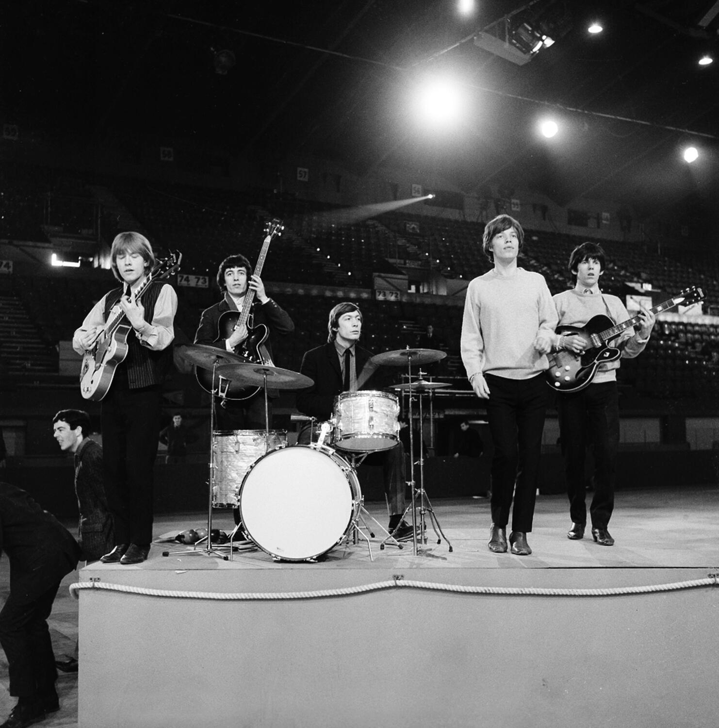 Bob Spitz proves the Rolling Stones are rock's greatest band in ...